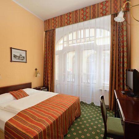 Palatinus Grand Hotel Πετς Εξωτερικό φωτογραφία