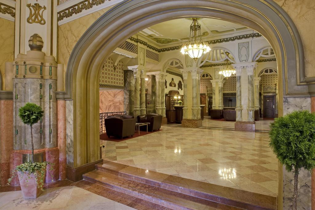 Palatinus Grand Hotel Πετς Εξωτερικό φωτογραφία