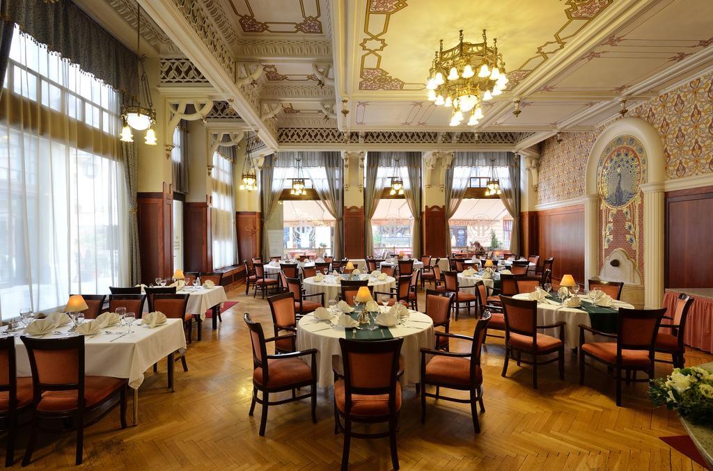 Palatinus Grand Hotel Πετς Εξωτερικό φωτογραφία